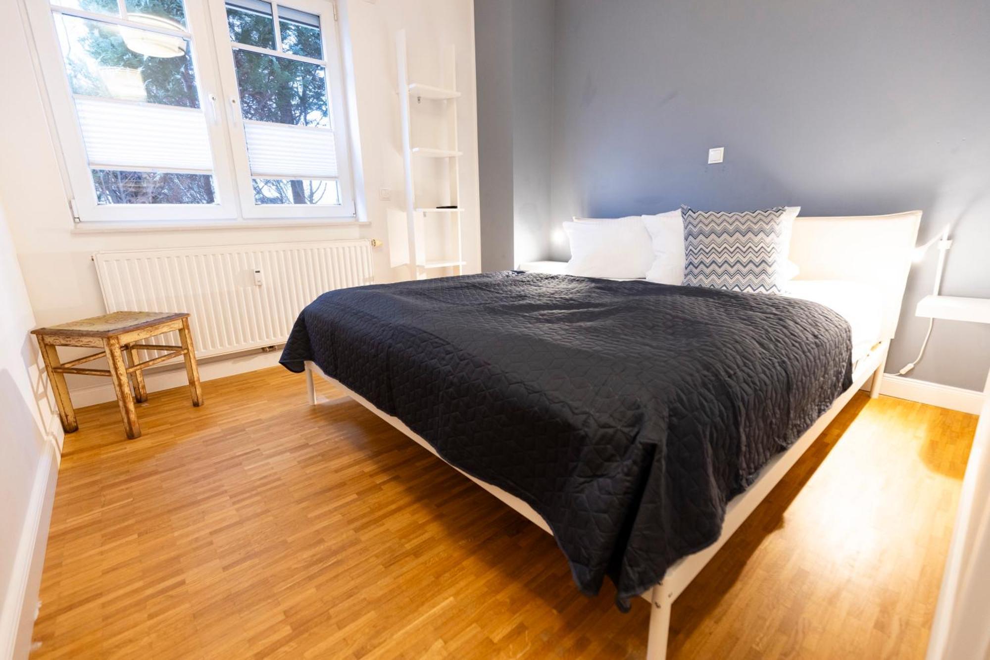 Smartfewo - Home - Zentral - Terrasse - Parkplatz Ольденбург Екстер'єр фото